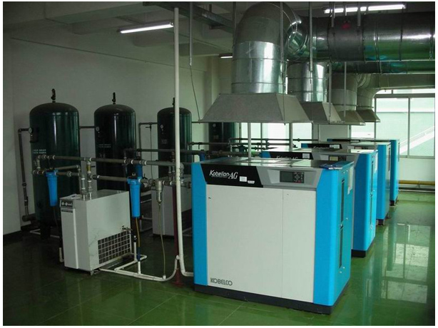 某玻璃企業(yè)購(gòu)置神鋼空壓機(jī) 某玻璃企業(yè)購(gòu)置神鋼空壓機(jī)